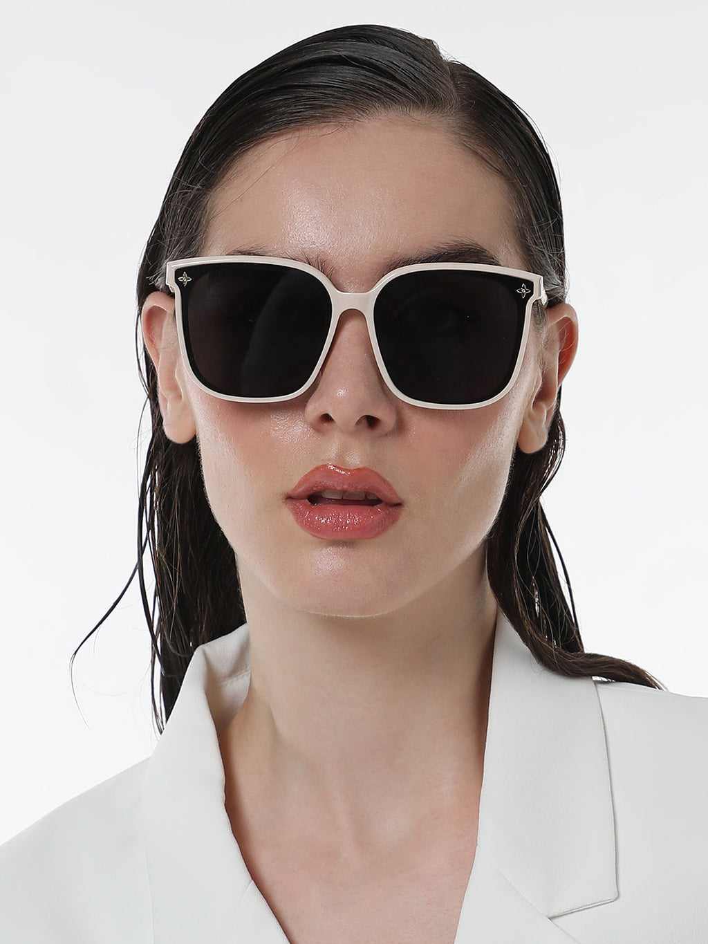The Chainlink Wayfarer Sunglasses - Ivory White