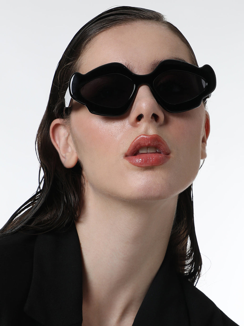 The Flame Cateye Sunglasses - Onyx Black