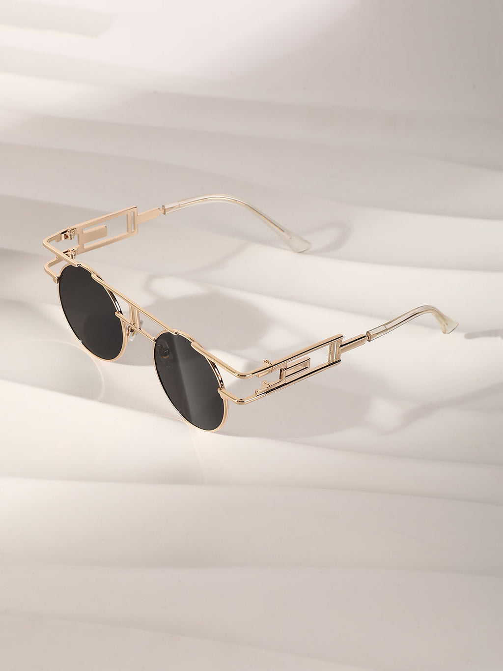 The Indie Round Sunglasses - Midnight Black