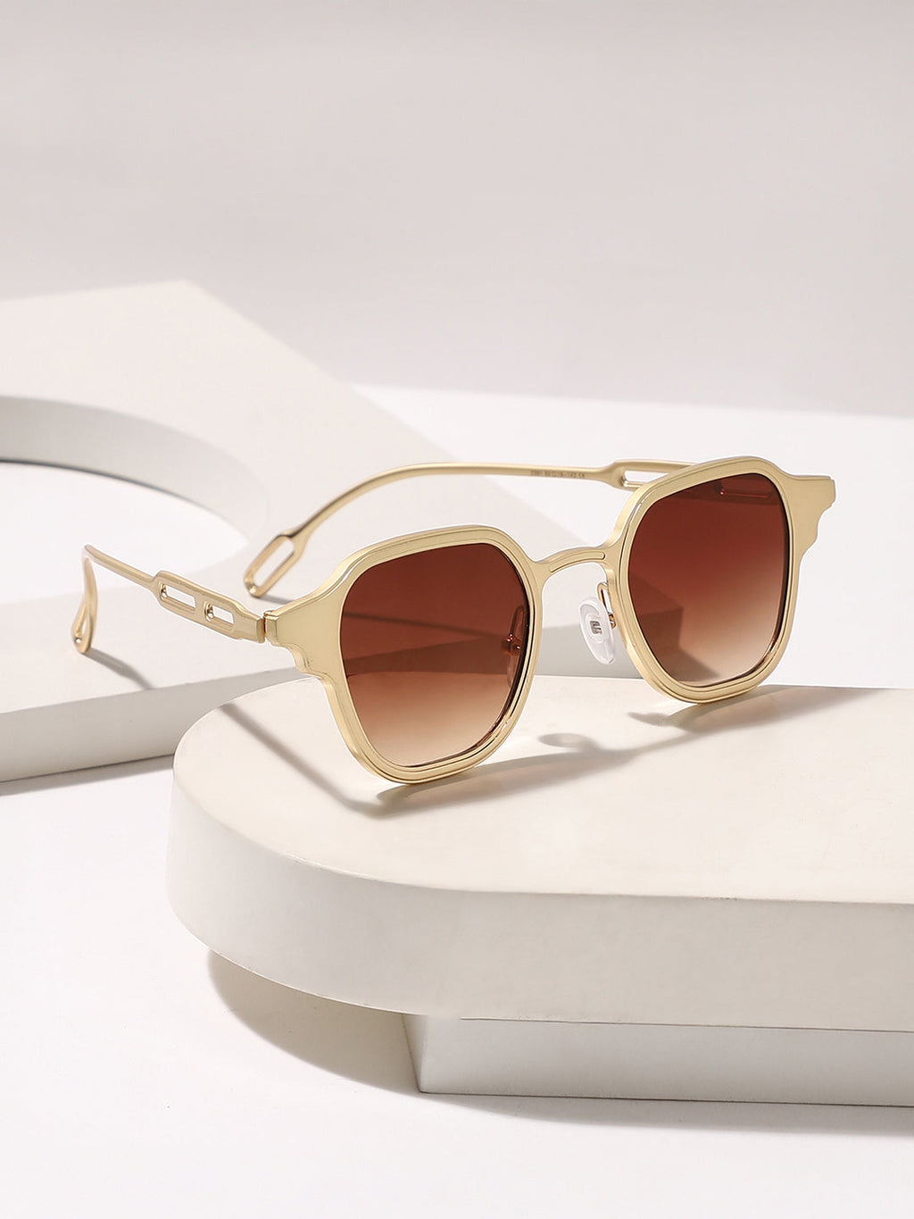 The Roman Wayfarer Sunglass - Califonia Gold