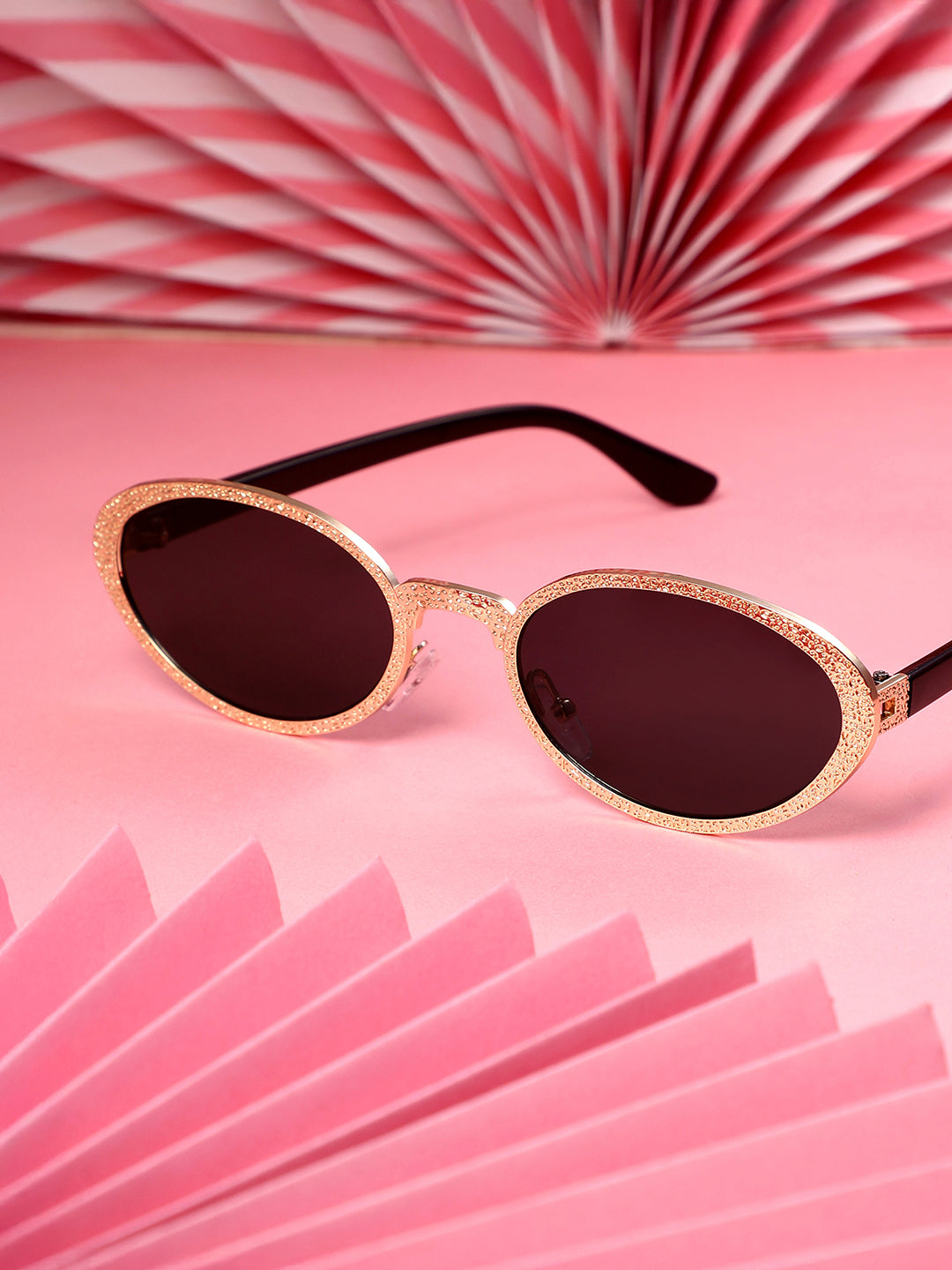 The Dented Oval Sunglass - Califonia Gold