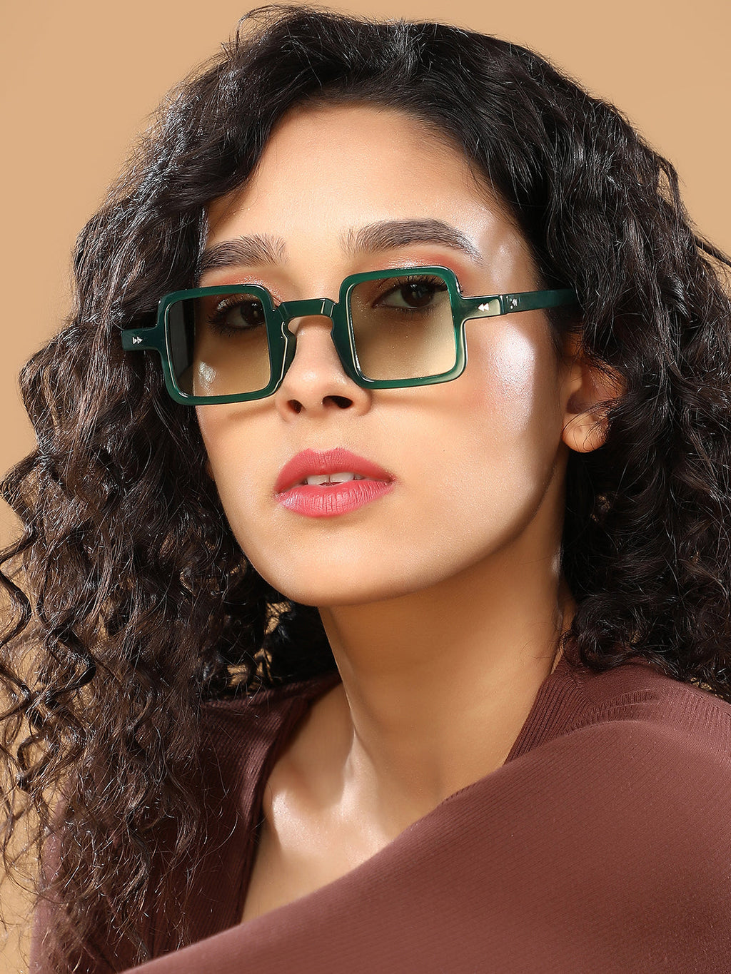 The Circuscore Square Sunglass - Emerald Green