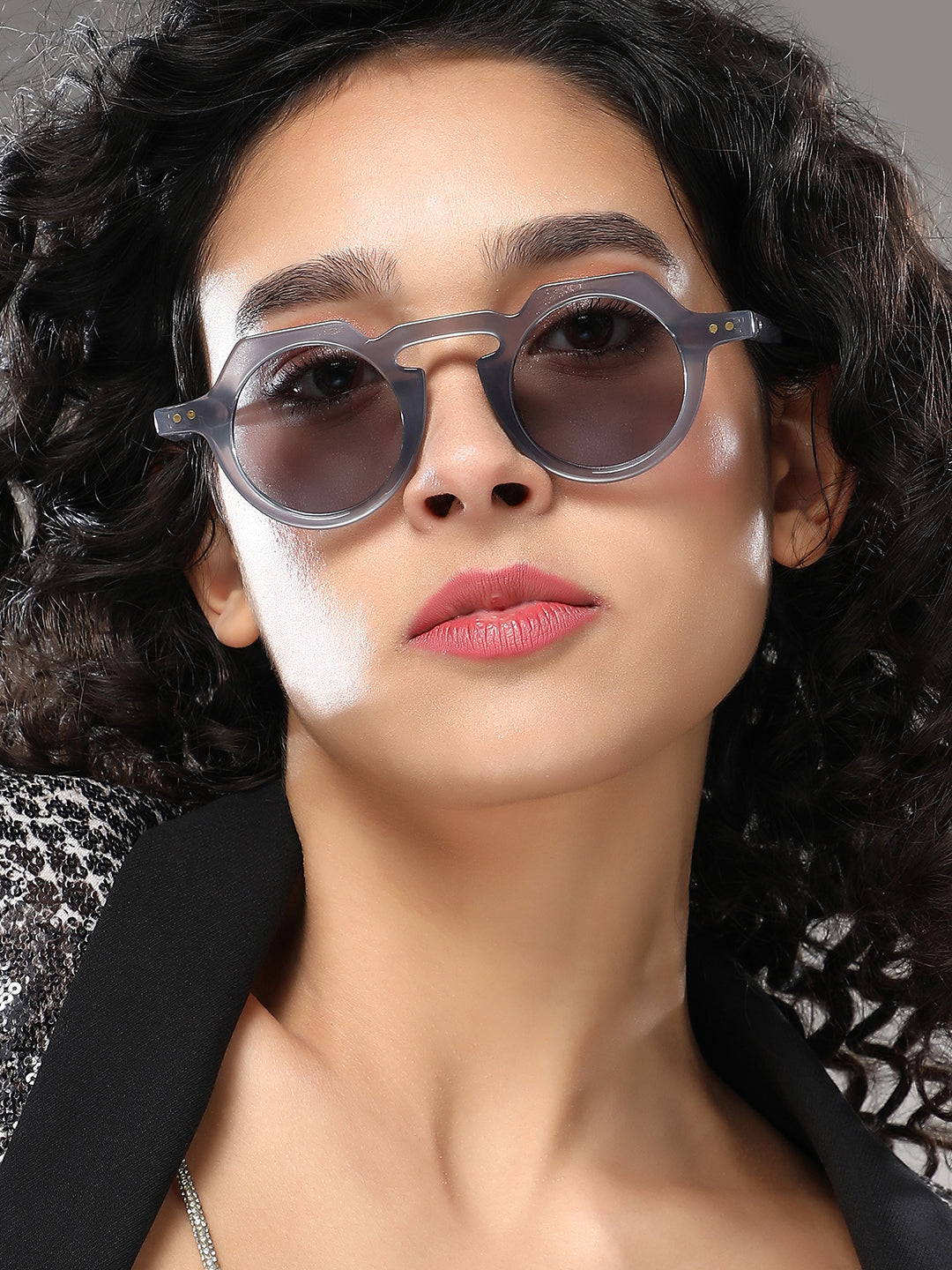 The Berlin Round Sunglass - Charcoal Grey