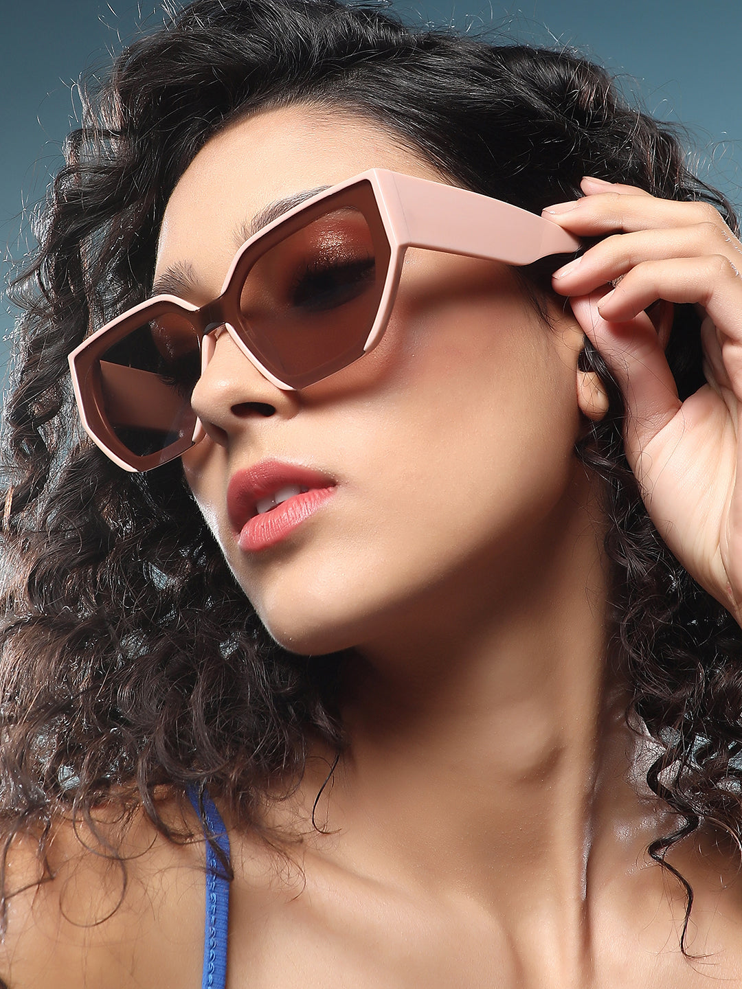 The Avenue Cateye Sunglass - Nude Pink