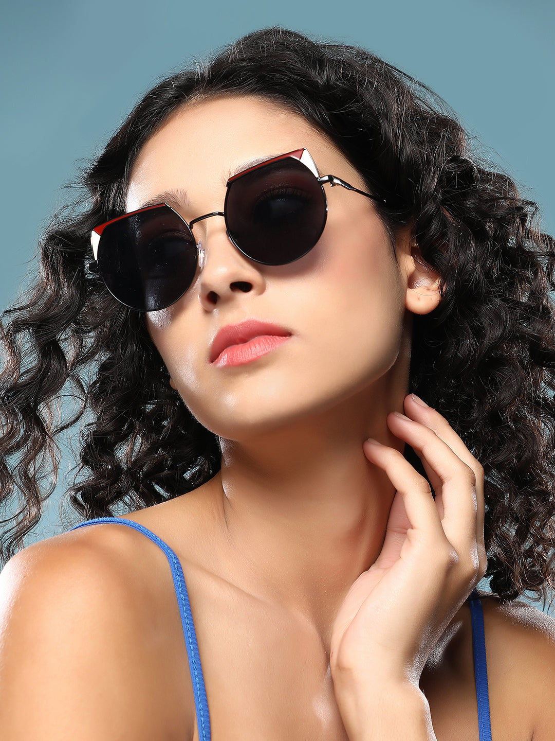 The Edge-Block Cateye Sunglass - Onyx Black