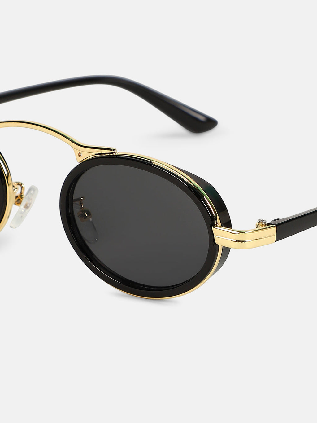 The Retro Malibu Oval Sunglass - Onyx Black