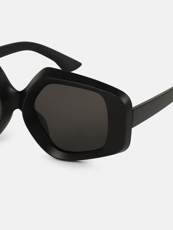 The Chonky-Matte Rectangular Sunglass - Midnight Black