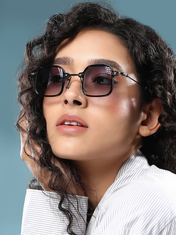 The Circuscore Gradient Square Sunglass - Onyx Black