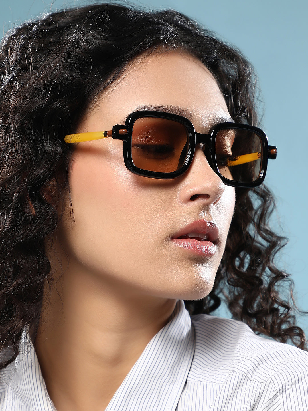 The Corsica Rectangular Sunglass - Onyx Black