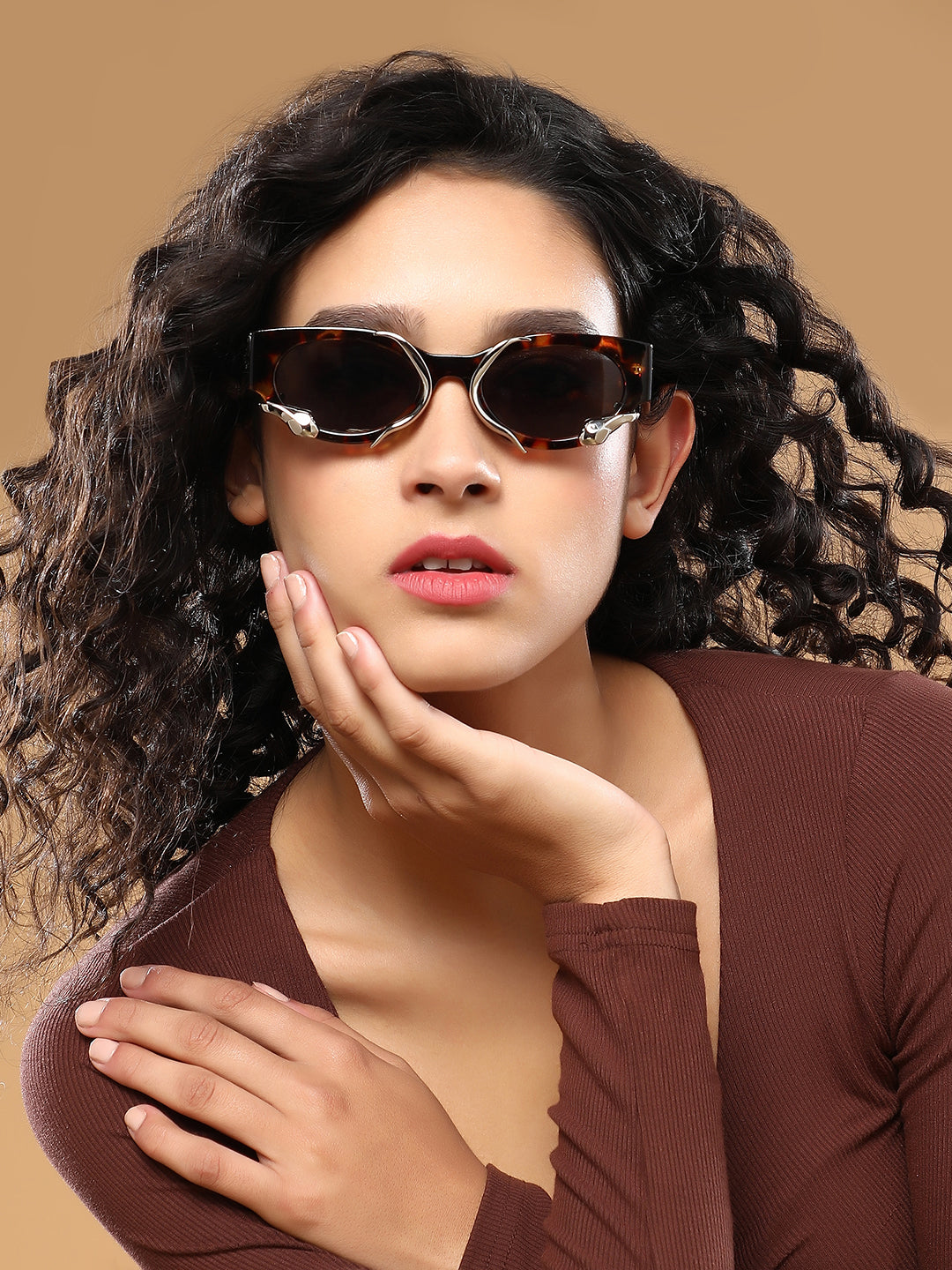 The Viperis Oval Sunglasses - Coffee Brown