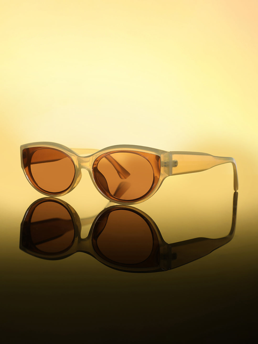 The Lemonade Cateye Sunglass - Pale Yellow