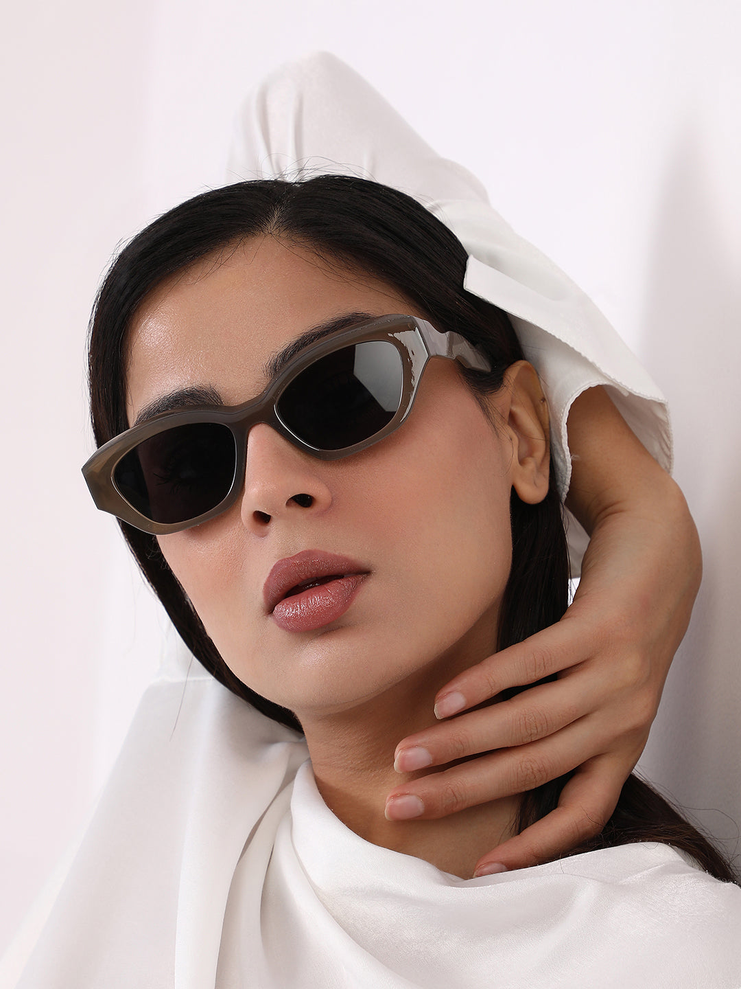 The Swirly Cateye Sunglass - Taupe Brown