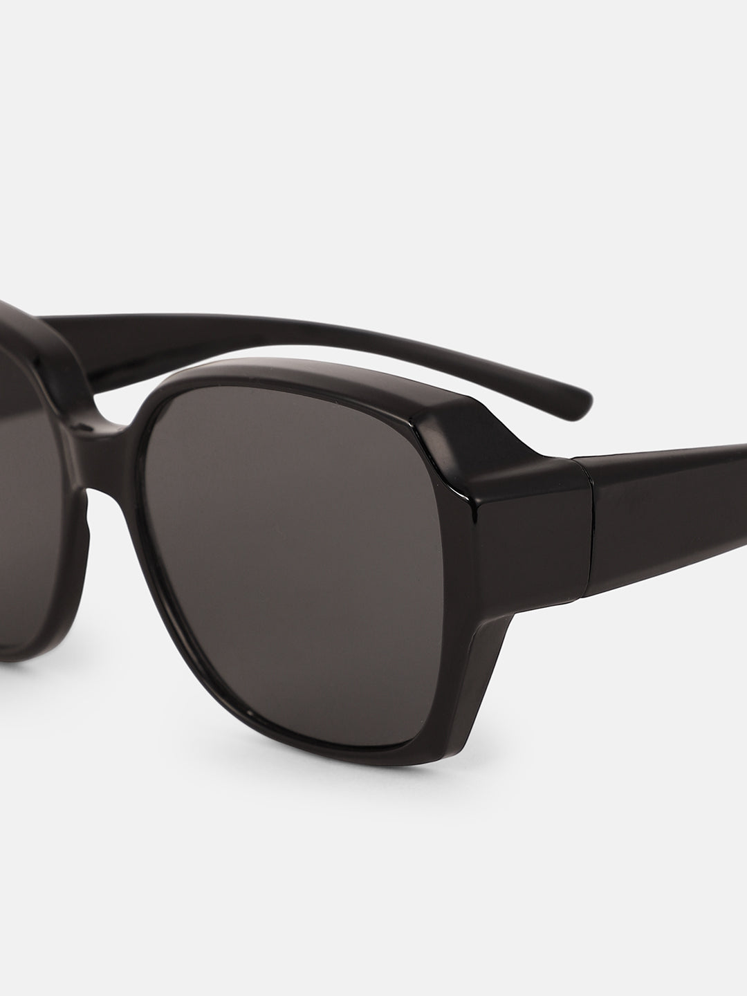 The Layover Oversized Sunglass - Onyx Black