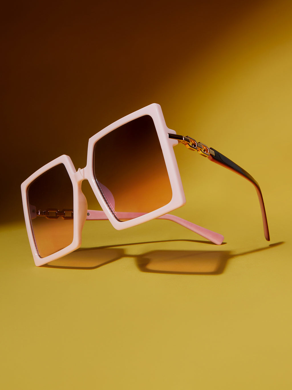 The Aura Oversized Square Sunglass-Blush Pink