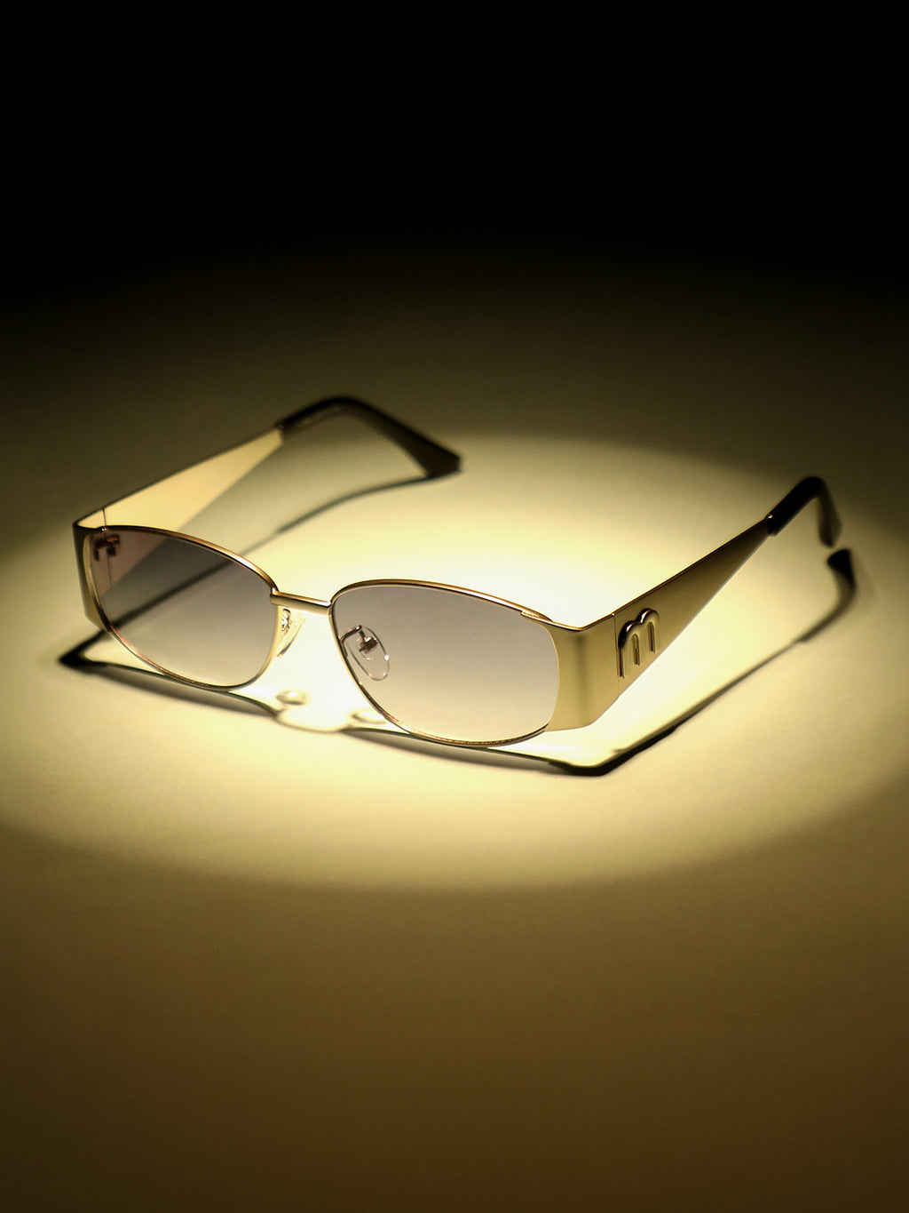 The Sonic Square Sunglass - Arctic Blue