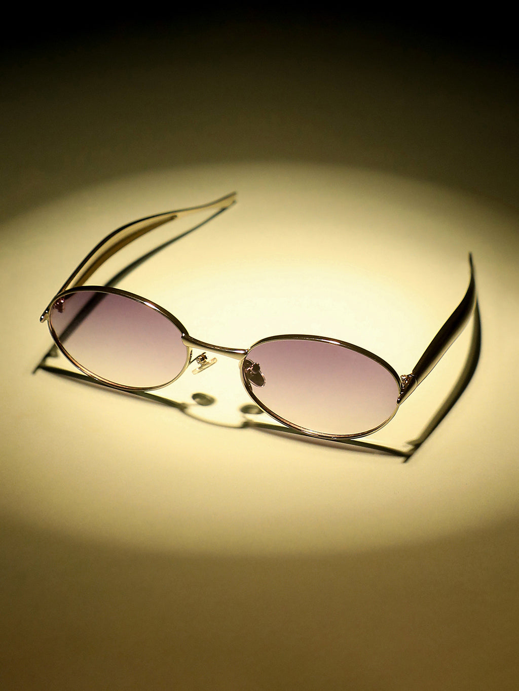 The Retro Oval Sunglass - Violet Haze