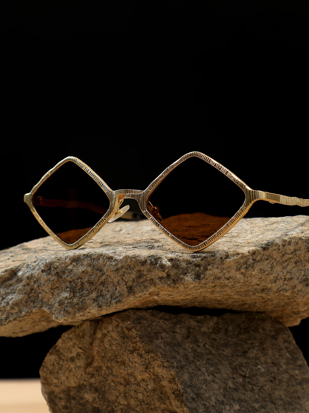 The Edge Geometric Sunglass - Bronze Amber