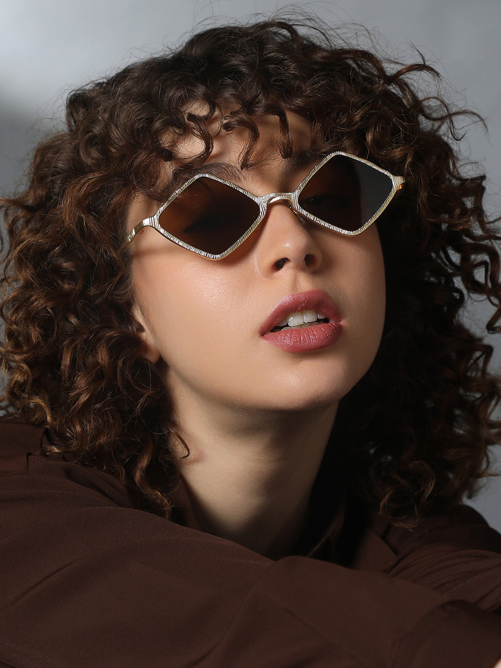 The Edge Geometric Sunglass - Bronze Amber