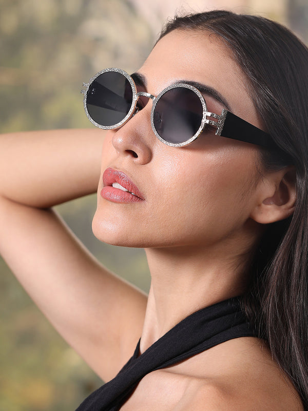 The Minimal Round Sunglass - Jet Black