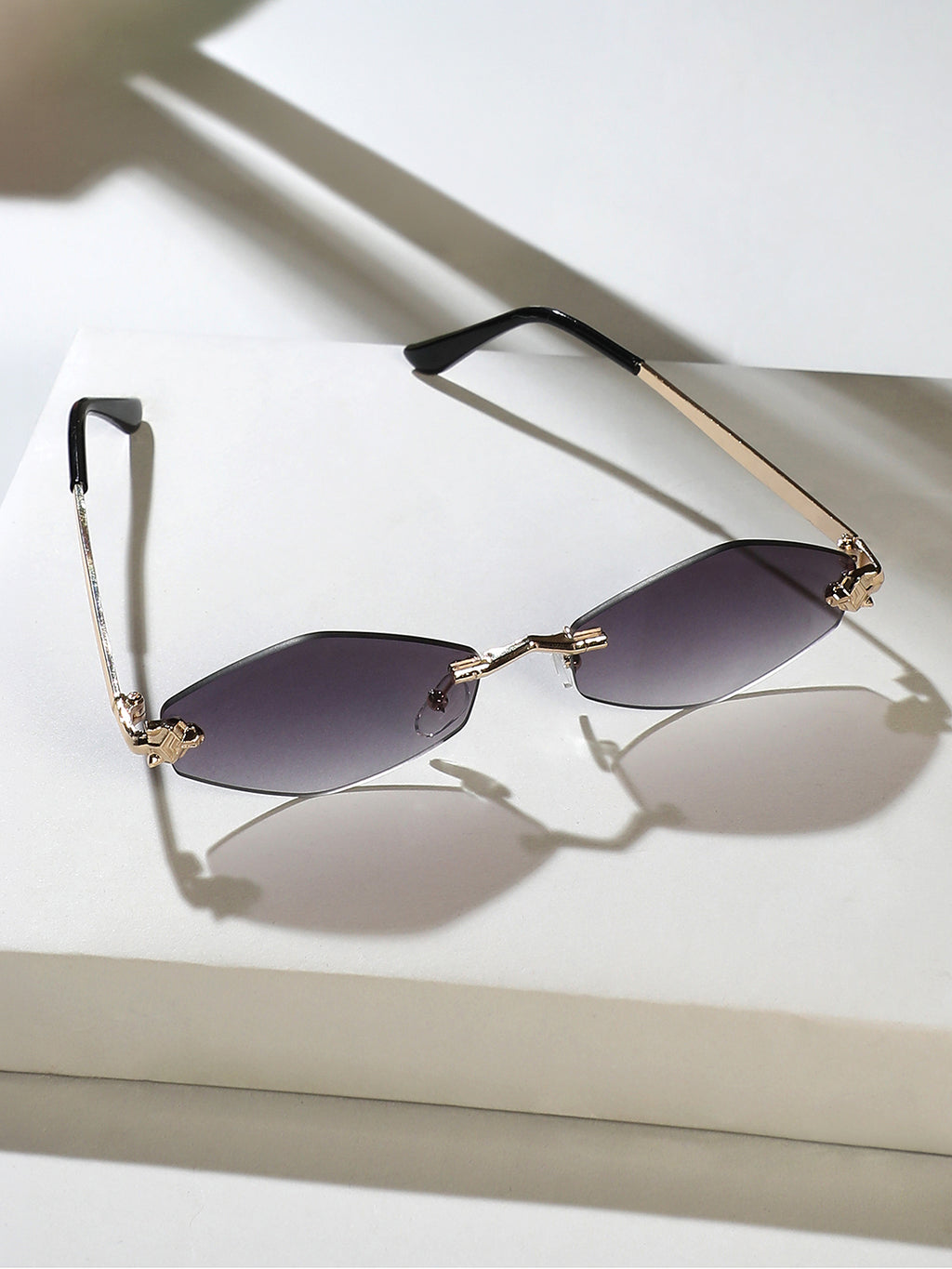 The Rimless Edge Sunglass - Silver Tint
