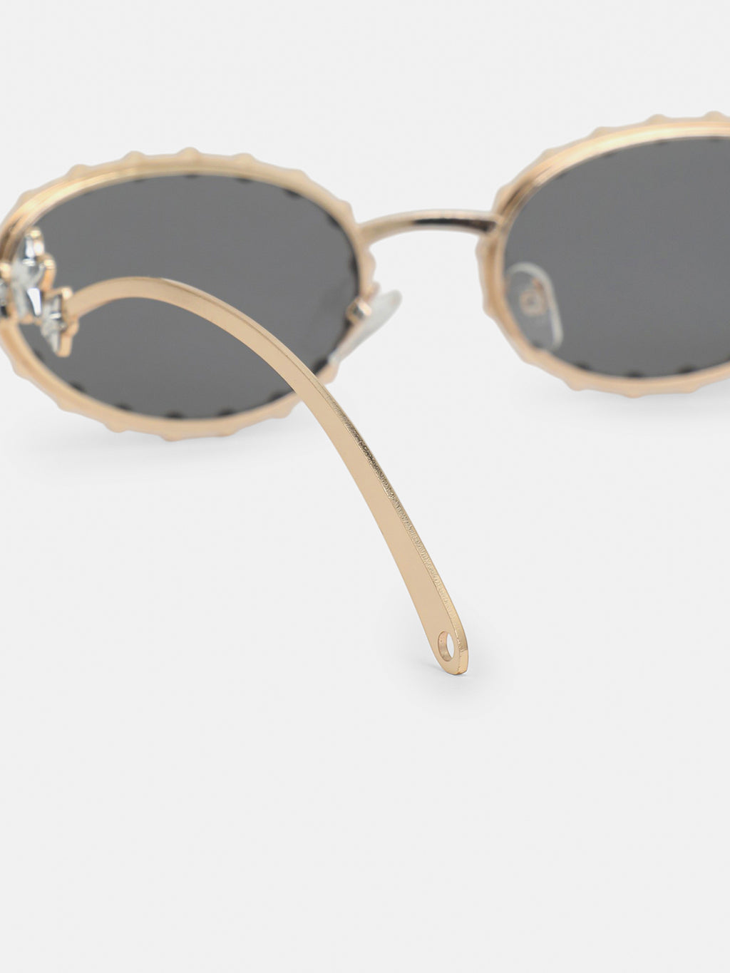 The Noir Orbit Round Sunglasses