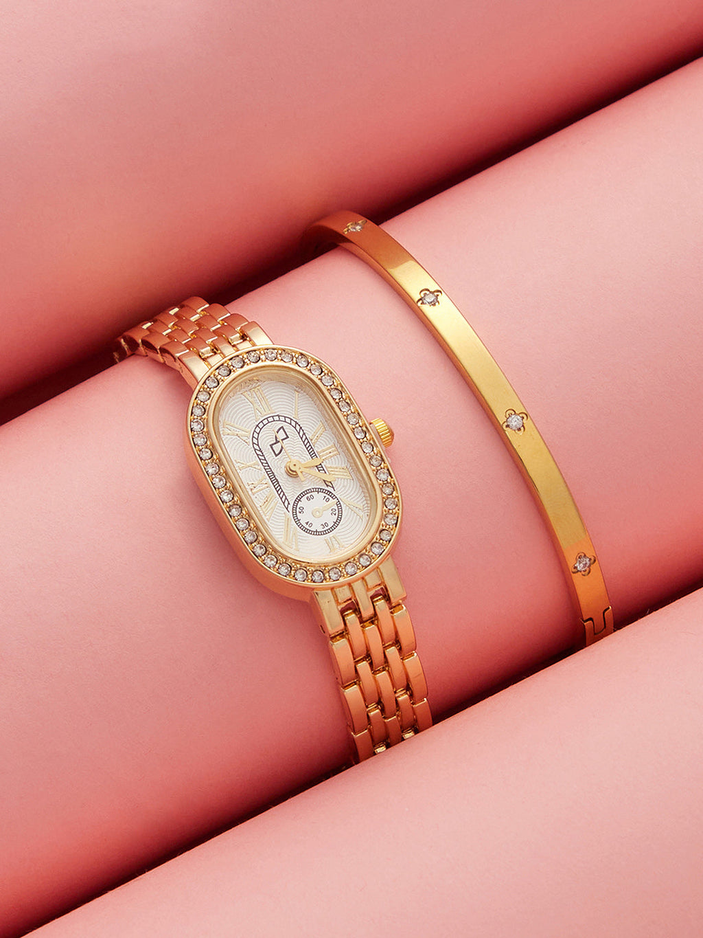 The-Embellished-Roman-Oval-Watch-With-Bracelet-Combo