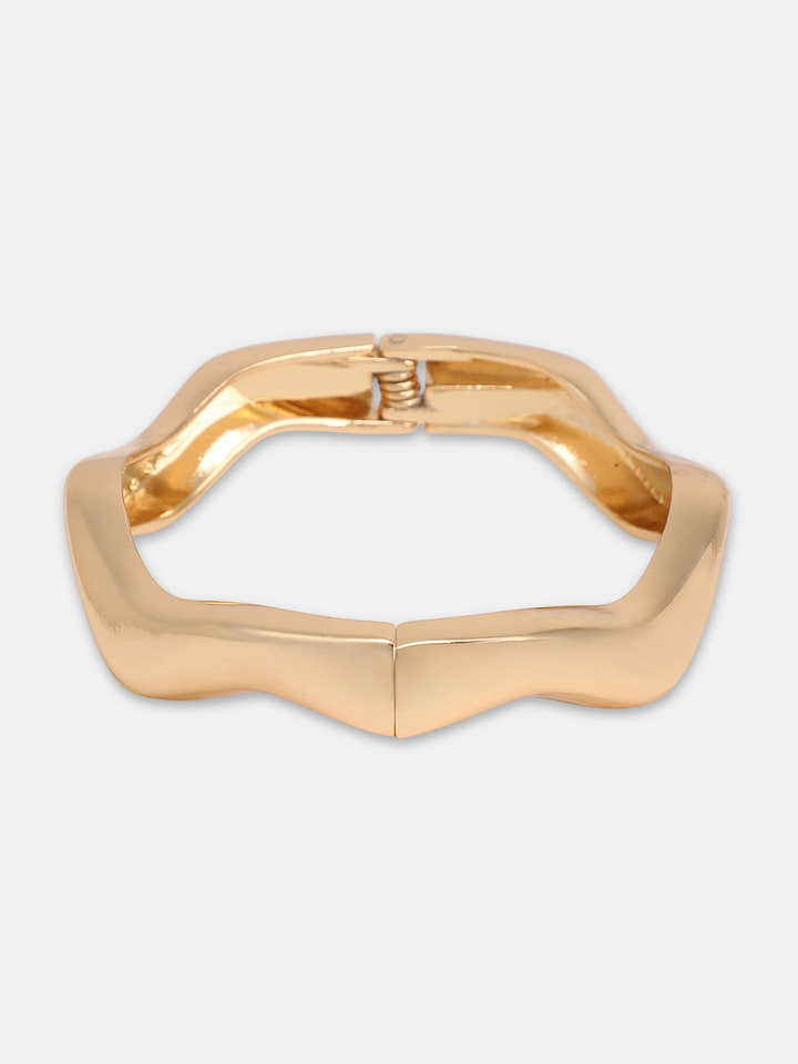 The-Bijou-Serpenti-Oval-Watch-With-Bracelet-Combo