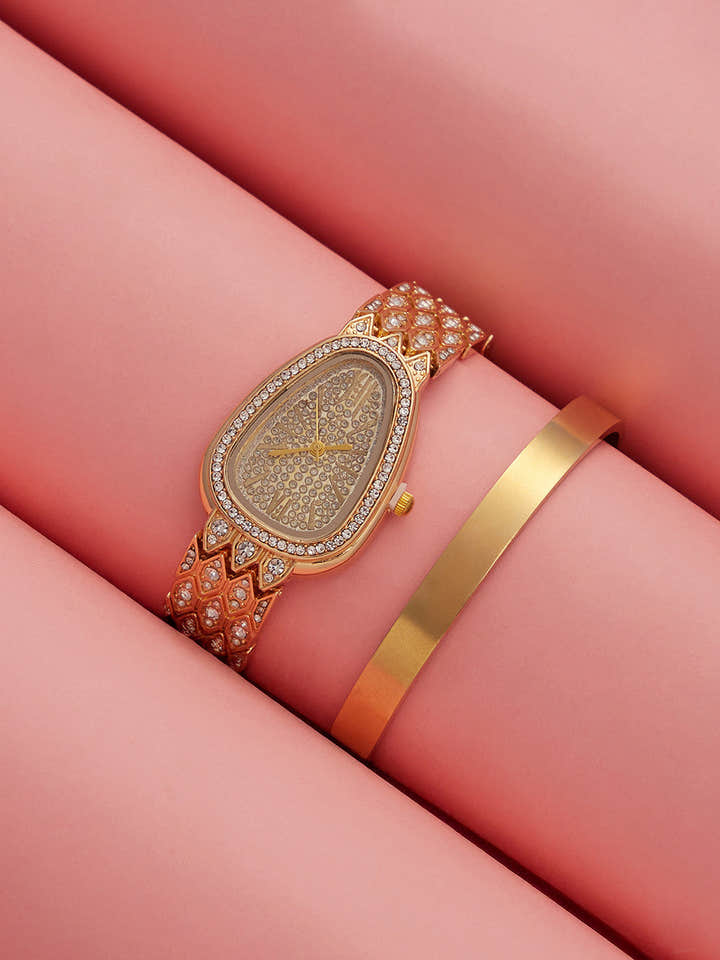 The-Bijou-Serpenti-Oval-Watch-With-Bracelet-Combo