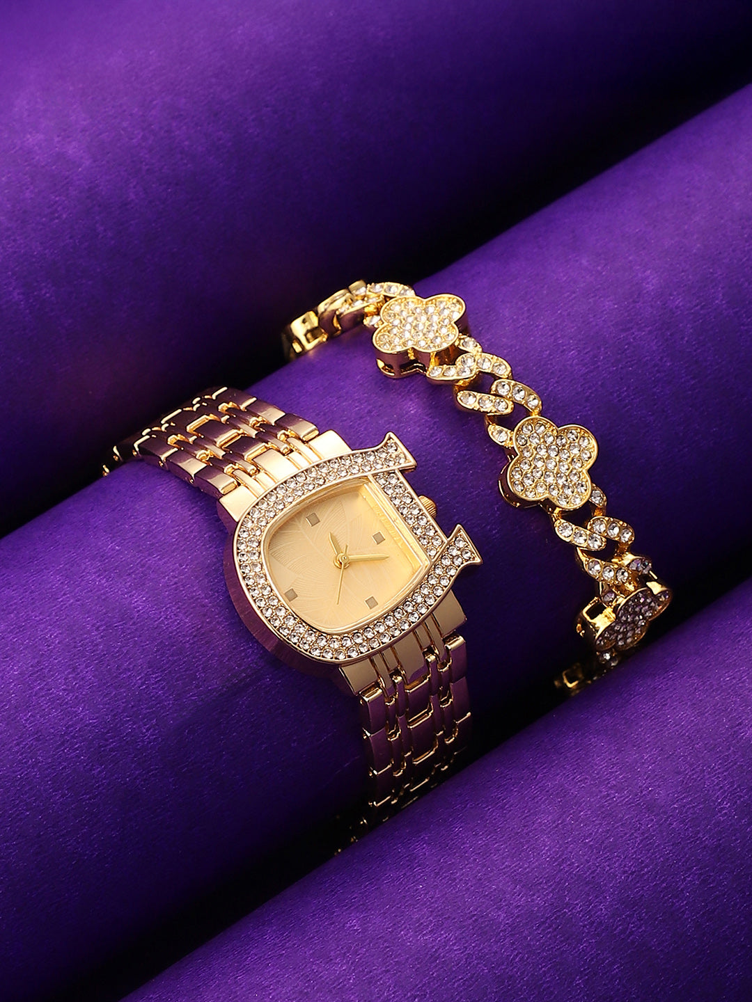 The-Buckle-Asymmetric-Watch-With-Bracelet-Combo