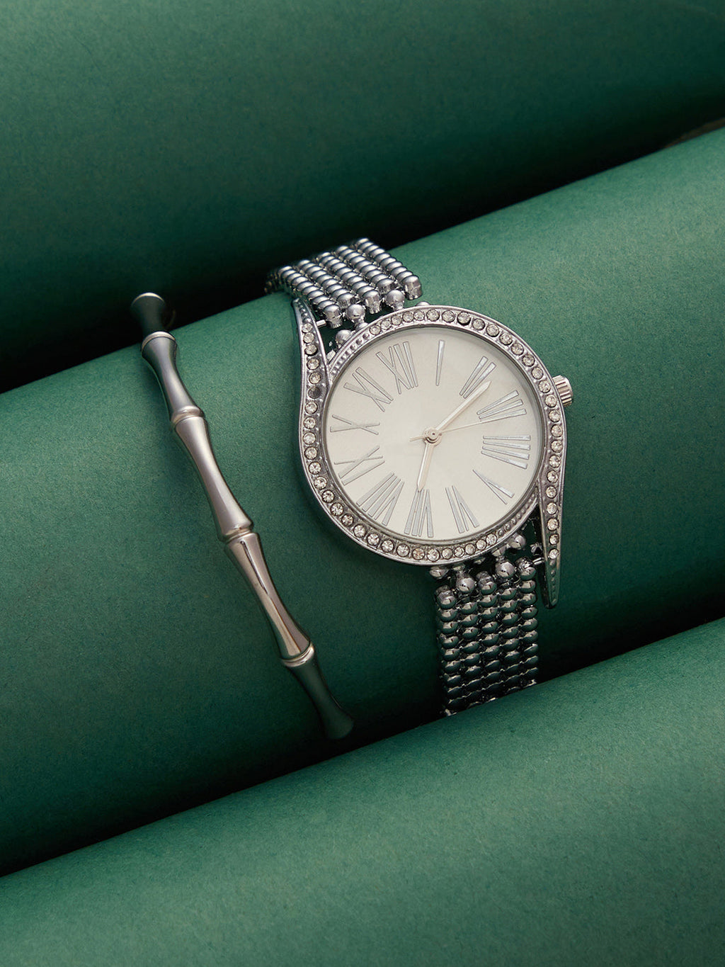 The-Roman-Dotted-Swirl-Round-Watch-With-Bracelet-Combo