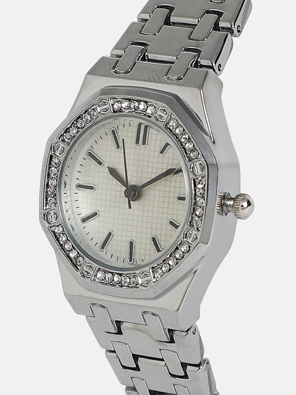 The-Aetheria-Cushion-Watch-With-Bracelet-Combo
