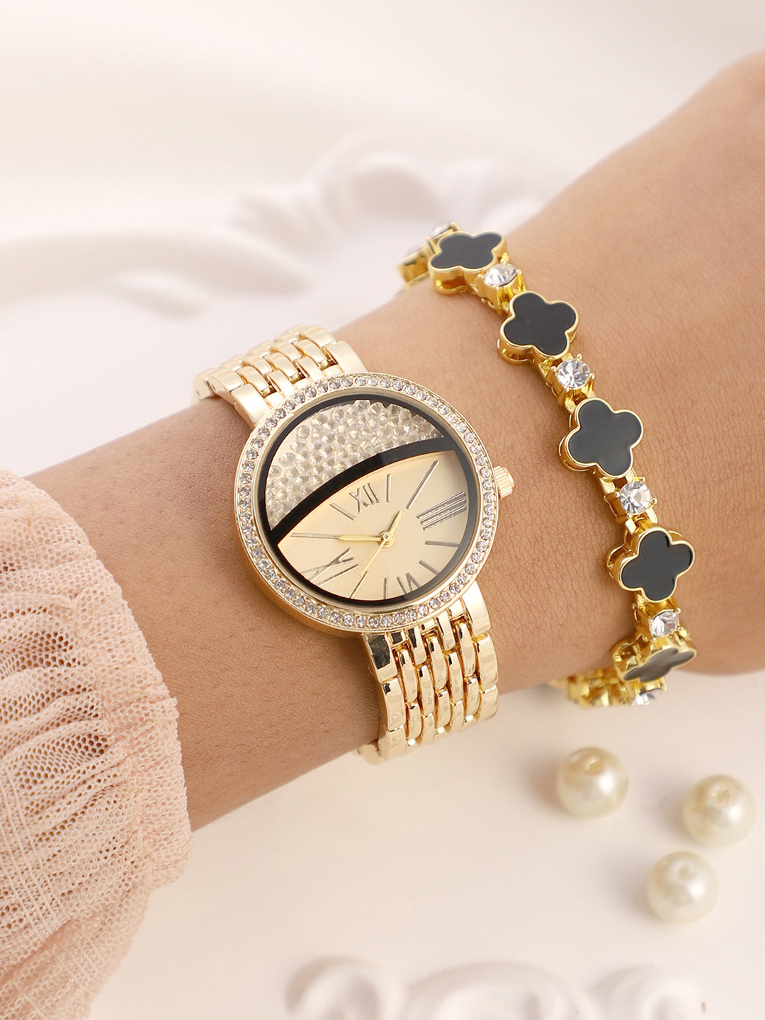 The-Horizon-Bijou-Round-Watch-With-Bracelet-Combo