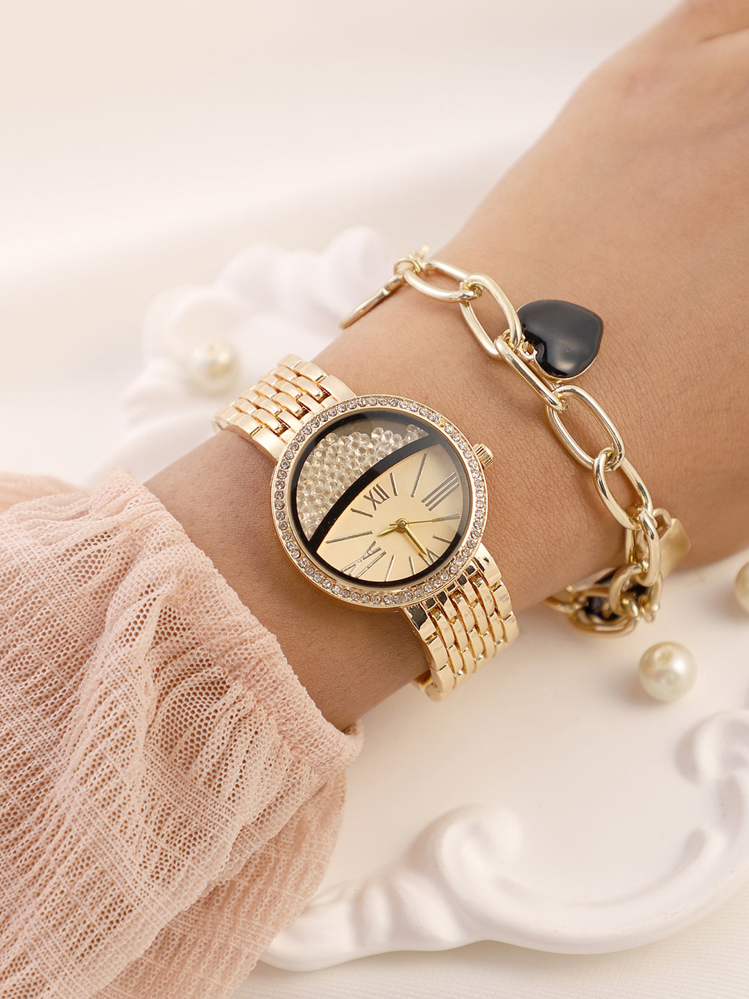 The-Horizon-Bijou-Round-Watch-With-Bracelet-Combo