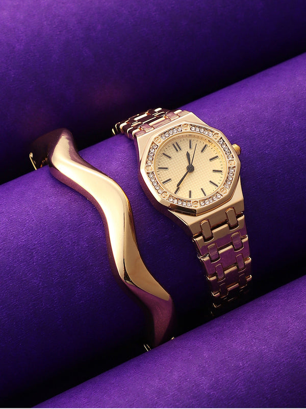 The-Aetheria-Cushion-Watch-With-Bracelet-Combo