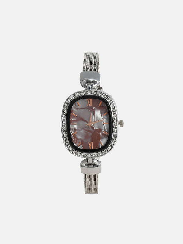 The-Textured-Square-Watch-With-Bracelet-Combo