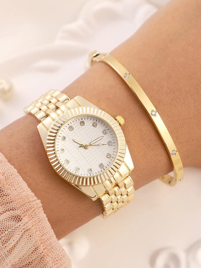 The-Ribbed-H-Link-Round-Watch-With-Bracelet-Combo