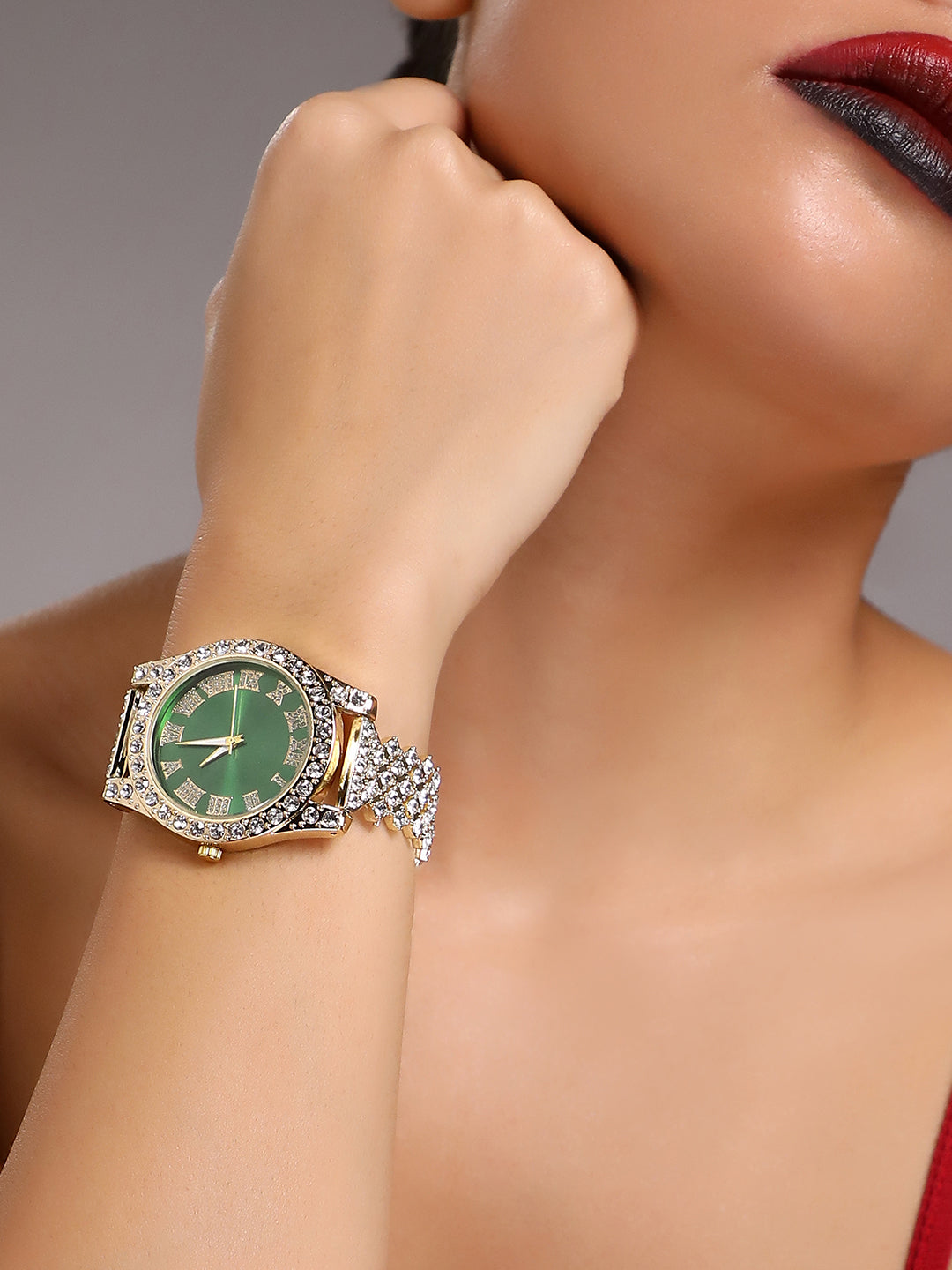 Embellished Contrast Round Watch