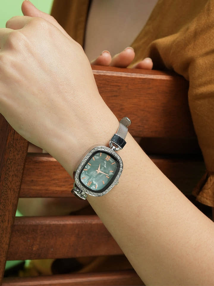 The Textured Square Watch - Emerald Green