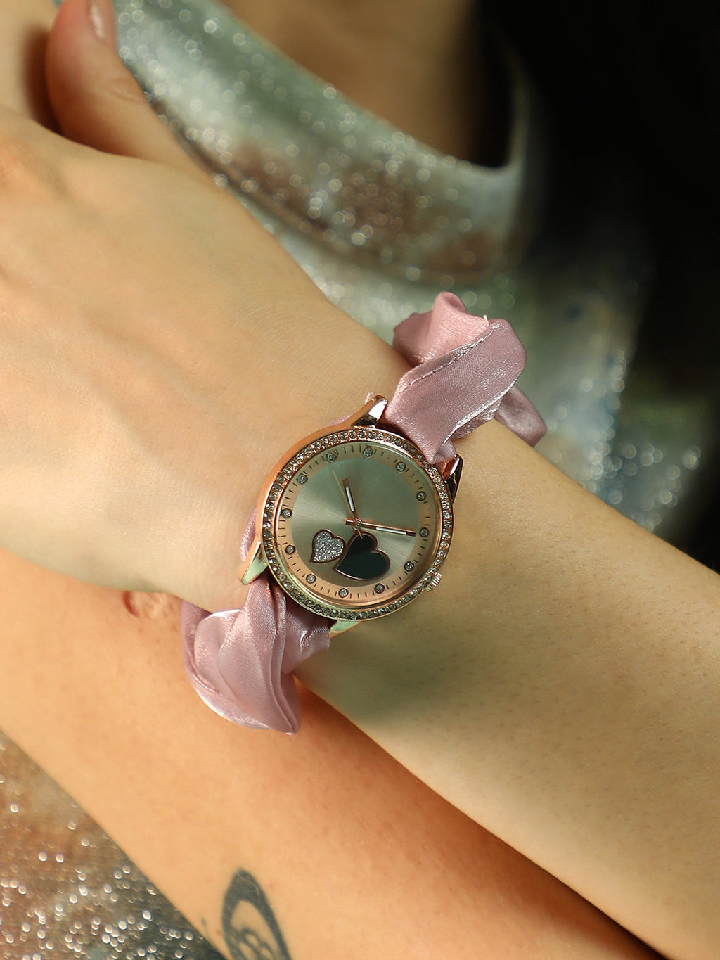 The Scrunchie Heart Round Watch - Blush Pink