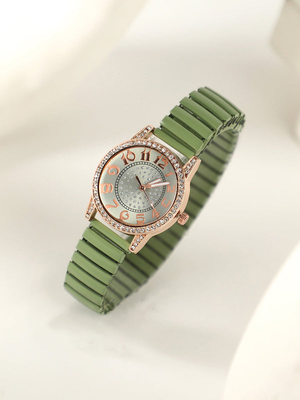 The Ribbed Round Watch
