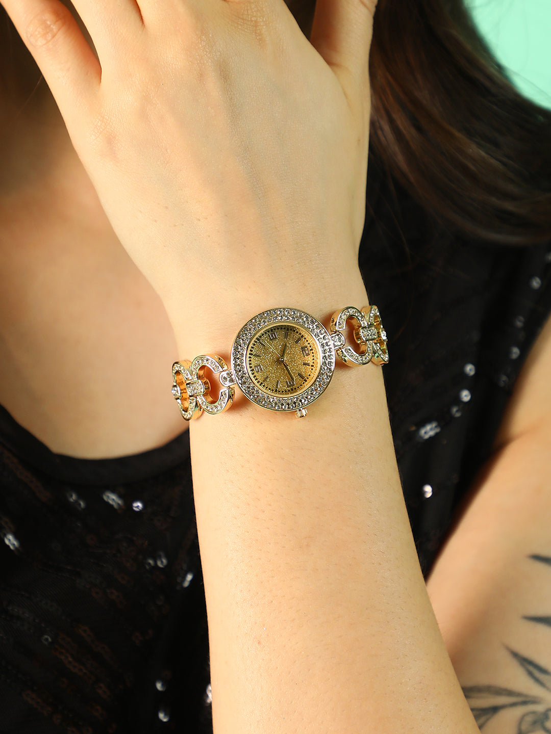 The Embellished Link Round Watch