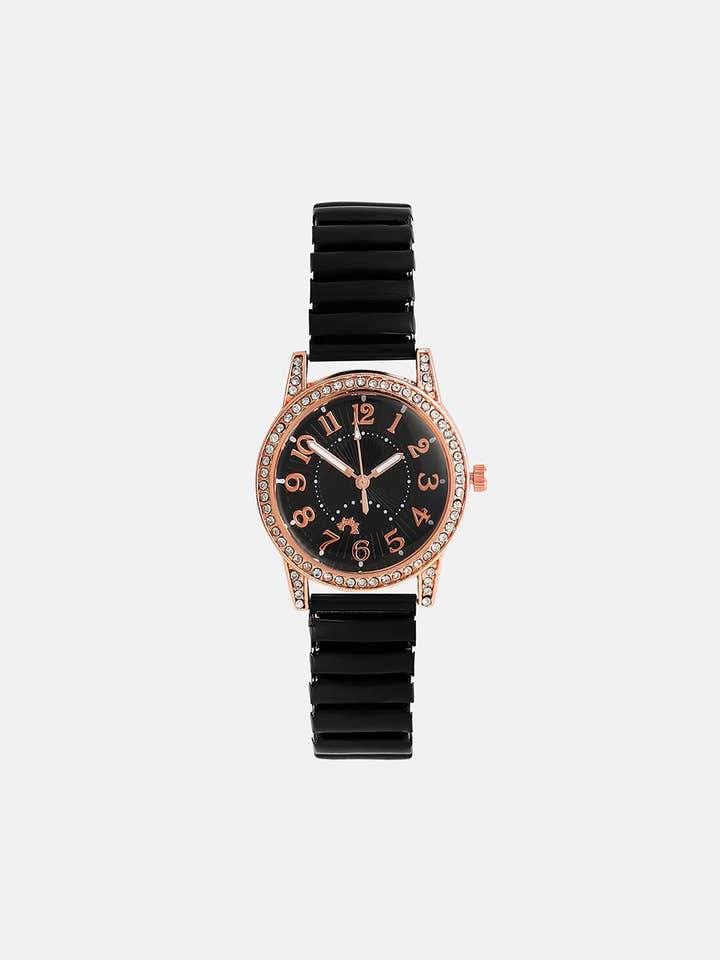 The Ribbed Round Watch