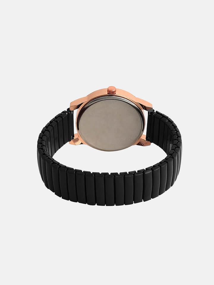 The Ribbed Round Watch