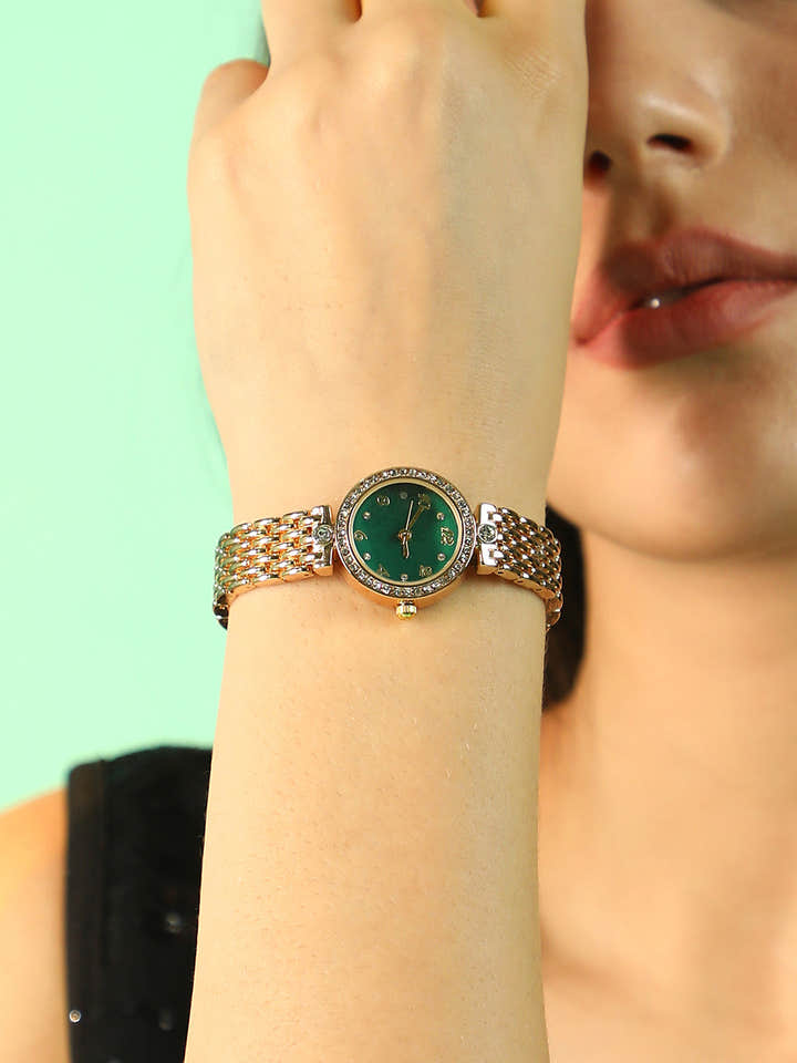 The Roman Venin Round Watch - California Gold