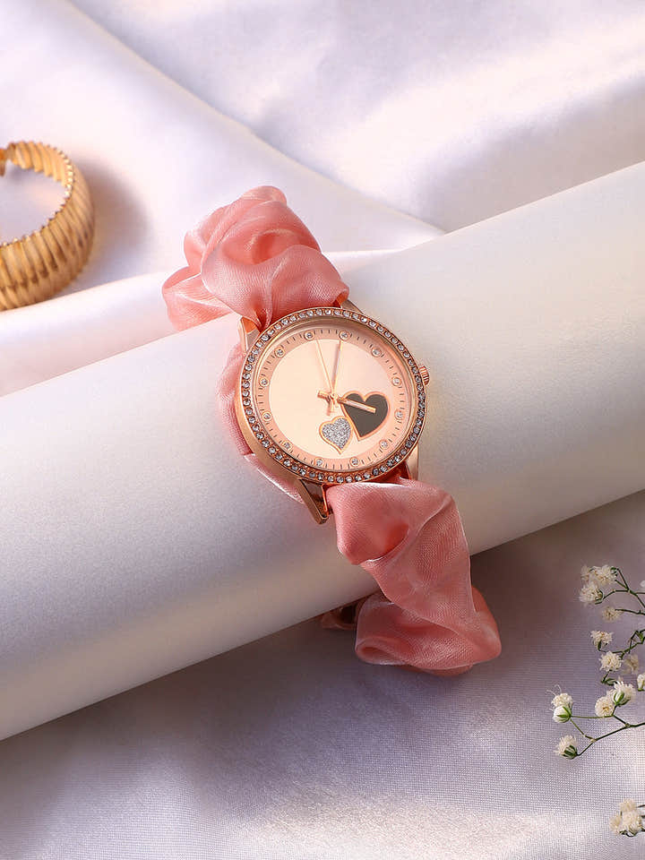 The Scrunchie Heart Round Watch - Baby Pink