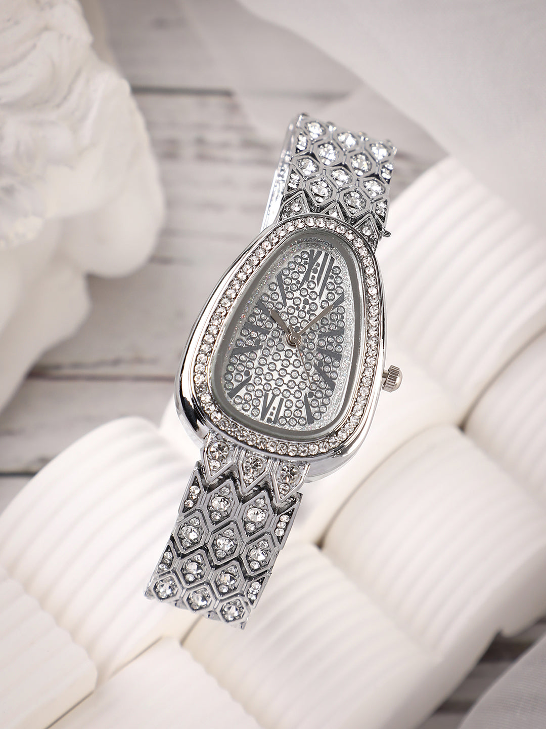 The Bijou Ophidian Oval Watch - Metallic Silver