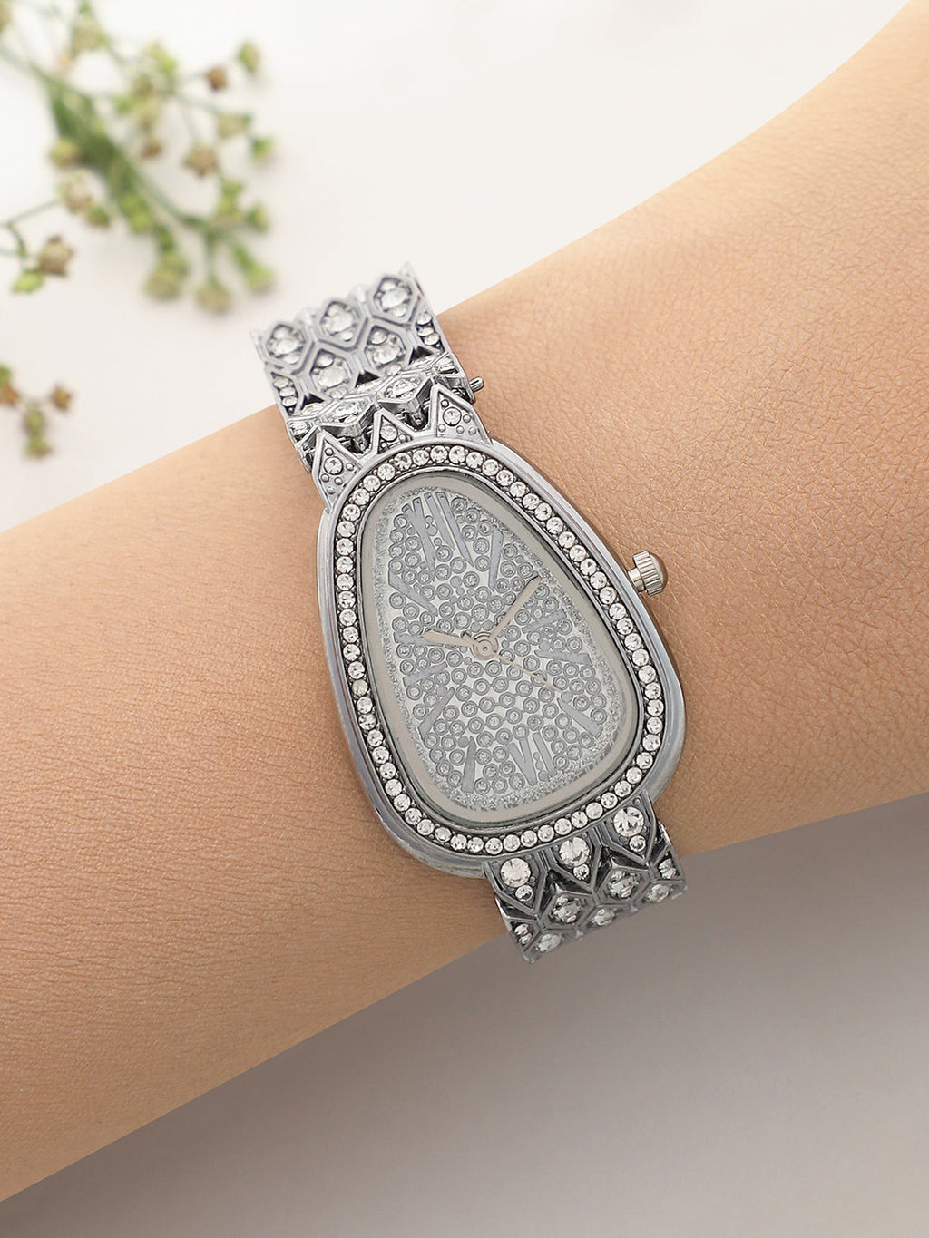 The Bijou Ophidian Oval Watch - Metallic Silver