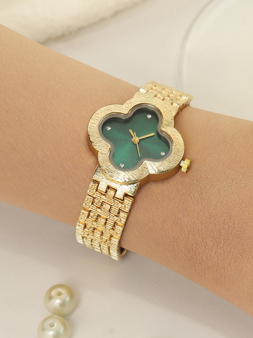 The Dented Clover Clover Watch - California Gold