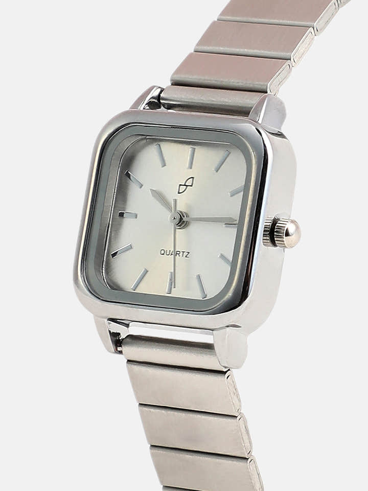 The Downtown Chain Square Watch - Metallic Silver