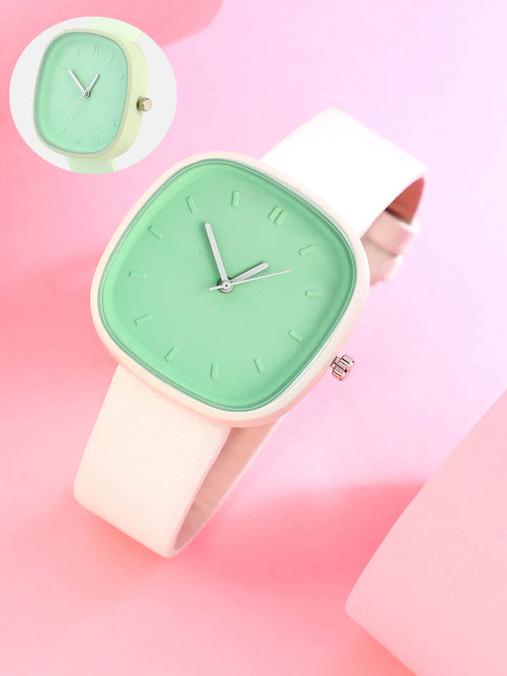The Off-Duty Cushion Watch - Mint Green